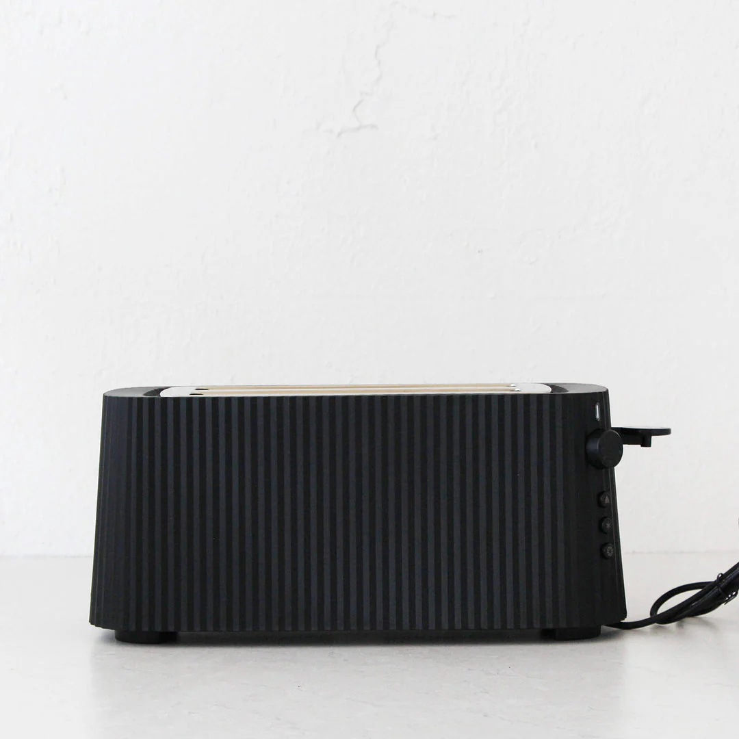 Alessi Plissé Toaster 4 Slice Black - Image 2