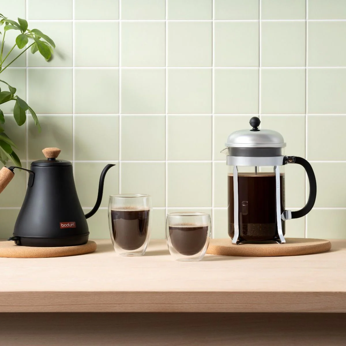Bodum Chambord 12 Cup French Press Coffee Maker - Image 4
