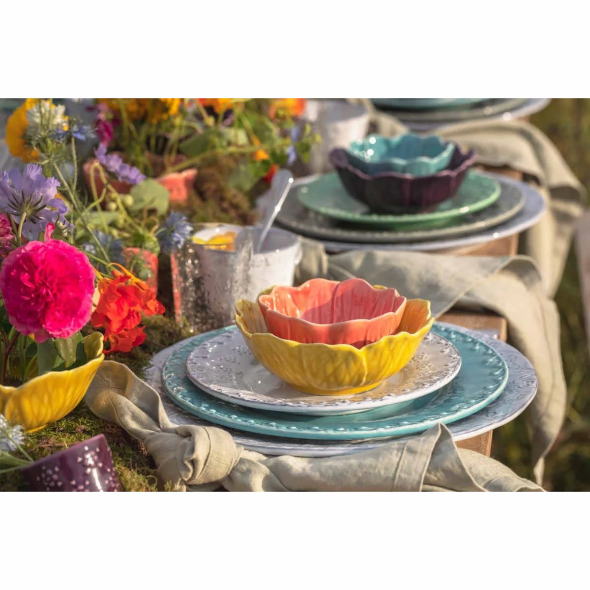Bordallo Pinheiro Flora Bowl Salmon 12.5cm - Image 3