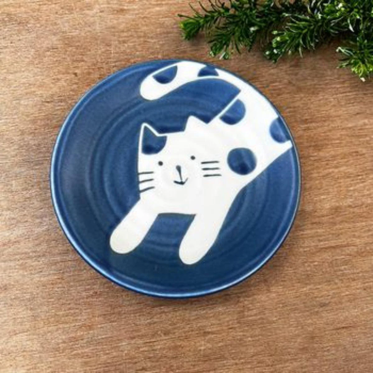 Concept Japan Spotty Cat Dish 14cm - Image 2