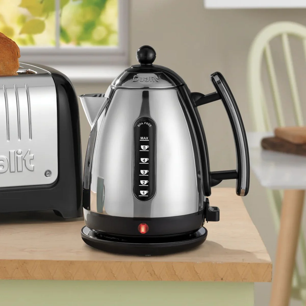 Dualit Lite Jug Kettle Black 1.5L - Image 8