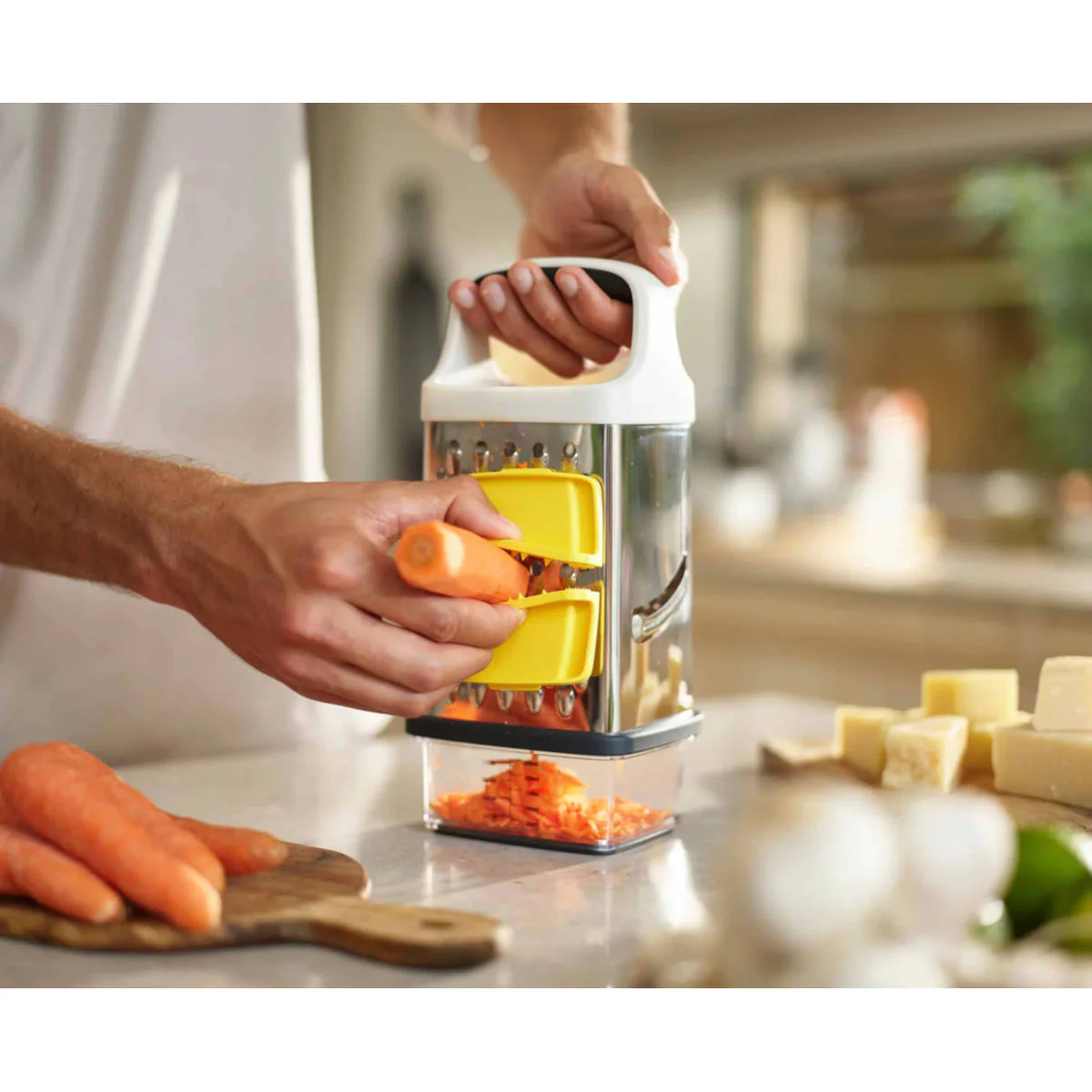 Joseph Joseph Multi Grip Box Grater Yellow - Image 8