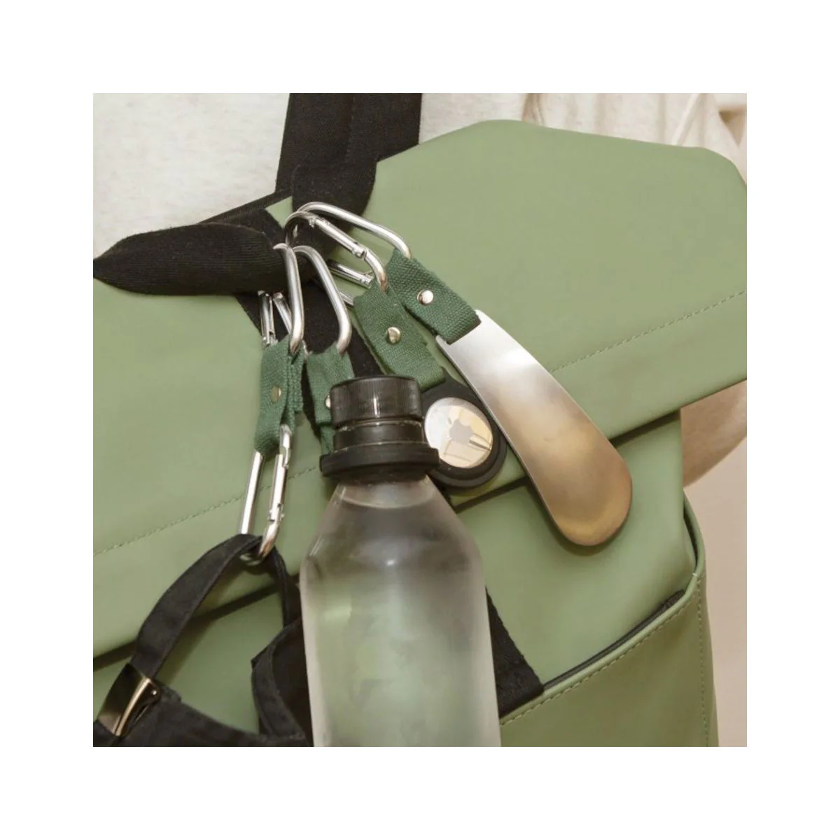 Kikkerland Clippable Shoehorn Green/Silver - Image 3