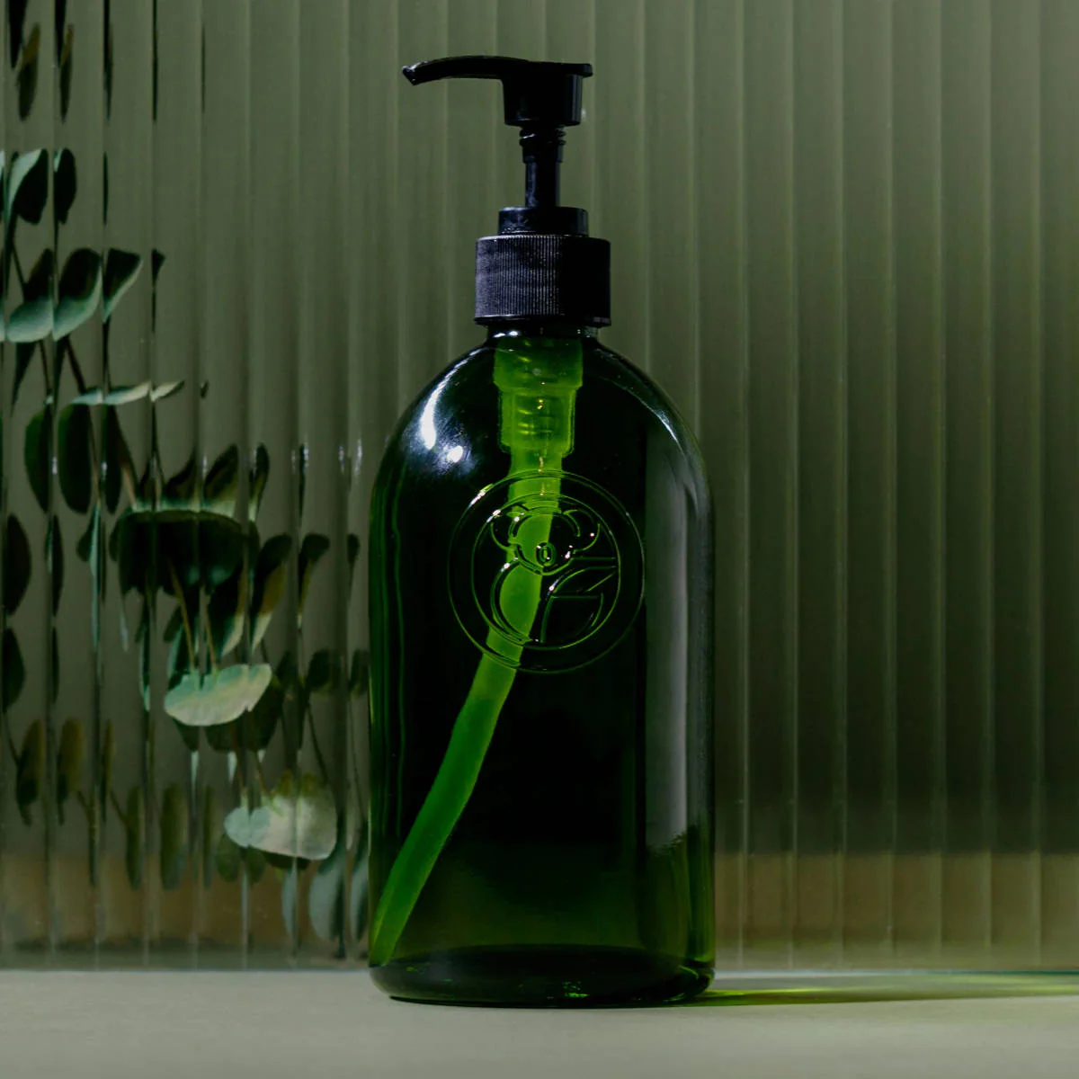 Koala Eco Apothecary Glass Pump Bottle Green 500ml - Image 2