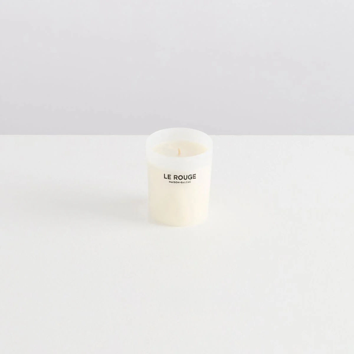 Maison Balzac Le Rouge Large Scented Candle 300g - Image 2