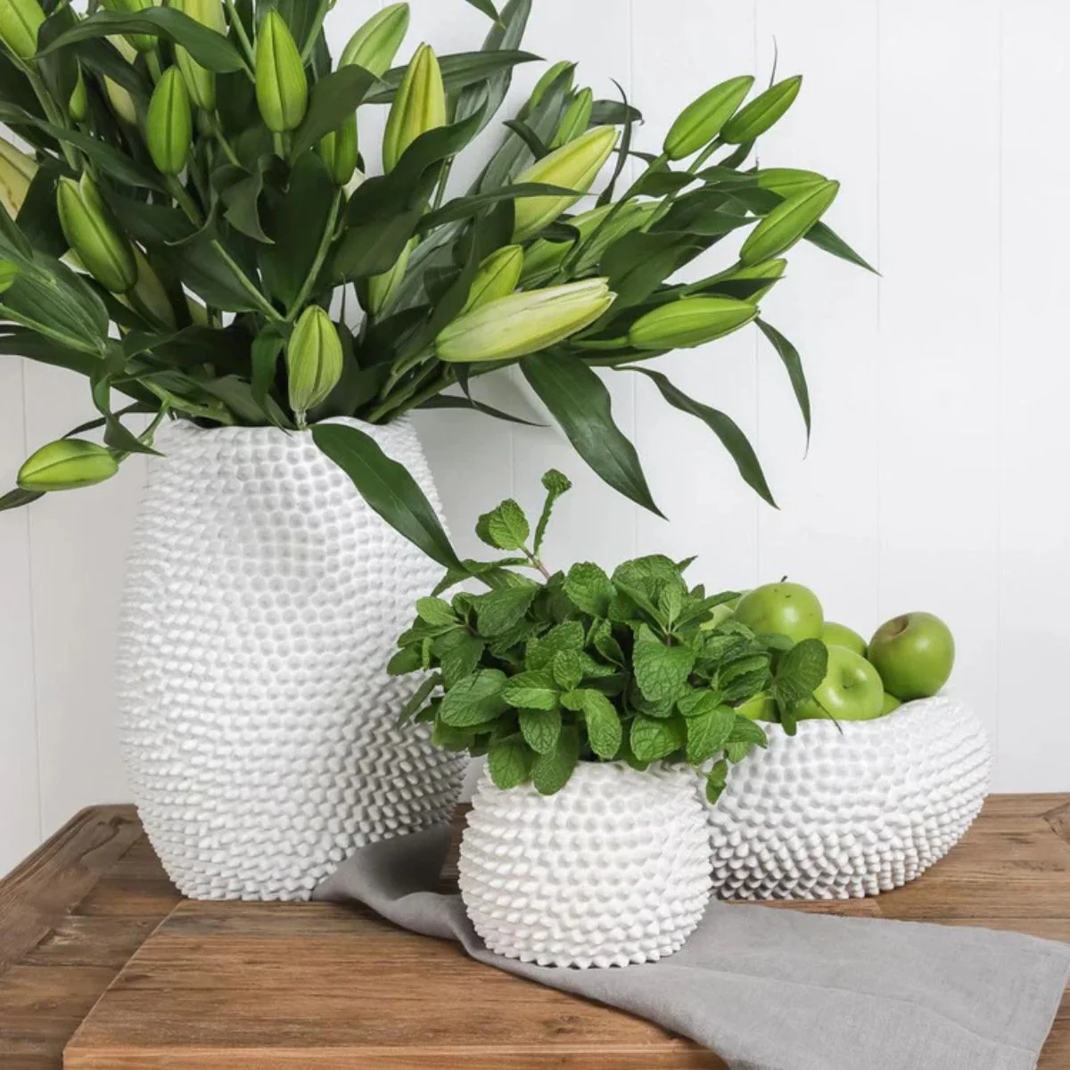Mediterranean Market Porci Vase White 33x25cm - Image 3