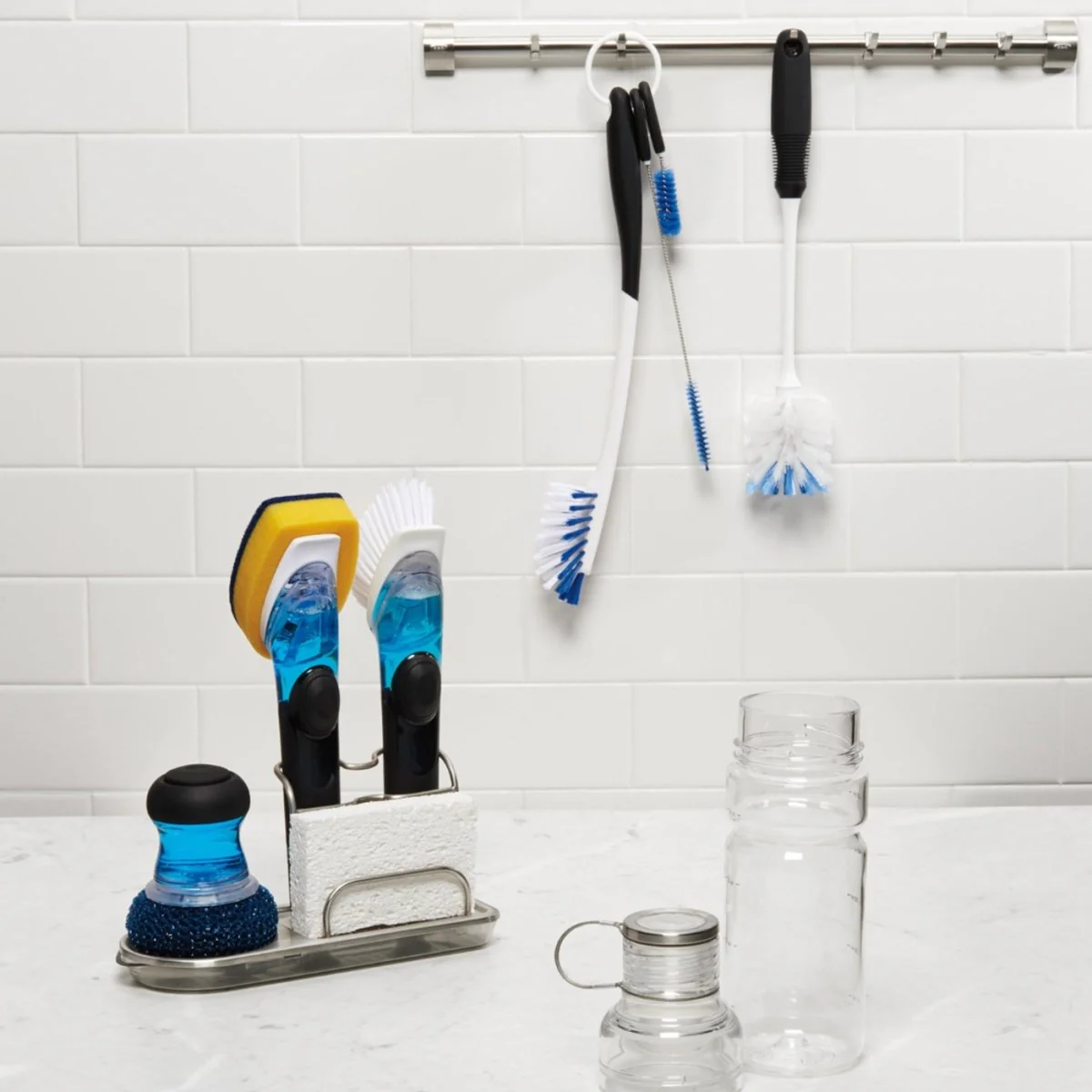 OXO Good Grips Water Bottle Cleaning Set - Image 12