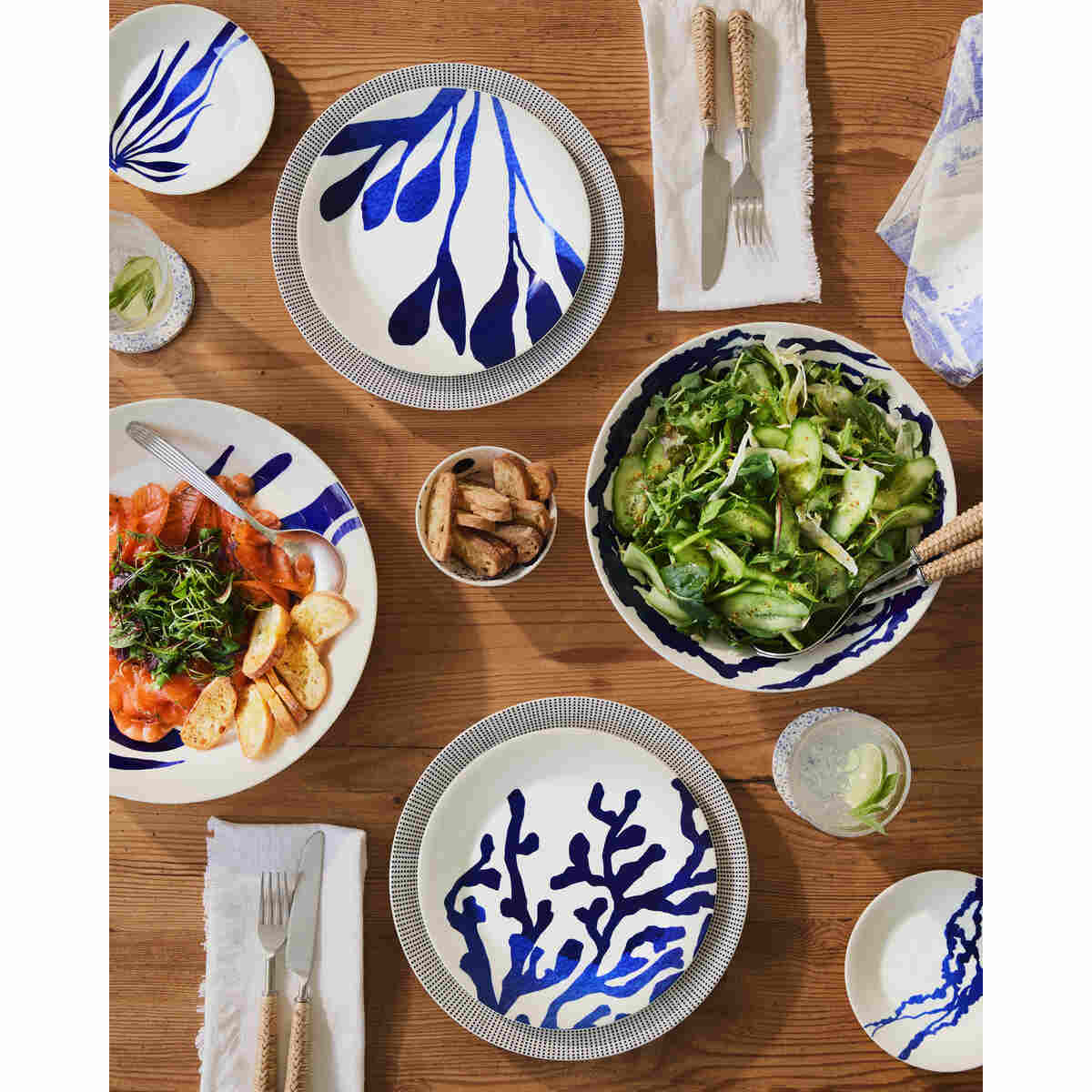 Royal Doulton Pacific Anniversary Plate Mixed Pattern 24cm (Set of 4) - Image 3