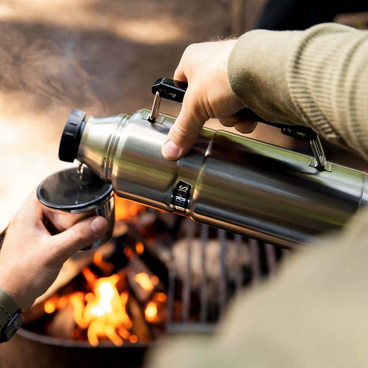 Thermos Stainless King Vacuum Insulated Flask Stainless Steel 1.2L - Image 6